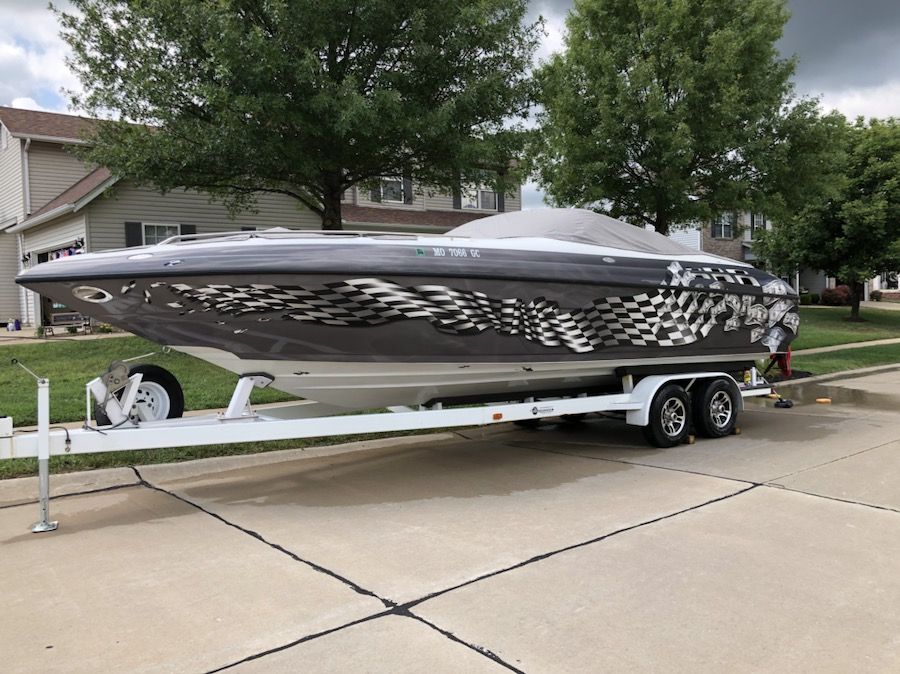 Mariah Z302 Mid Cabin Pocket Sport Cruiser