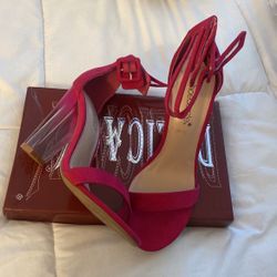 Pink heels Size 7.5