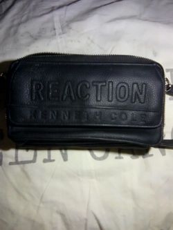 Kenneth Cole Wrist Wallet