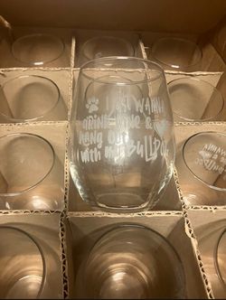 Bulldog Stemless Wine Glass Etched