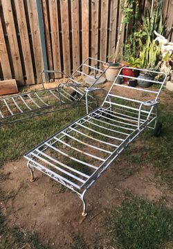 Lounge. Chairs