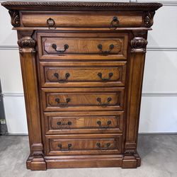Tallboy chest of drawers.