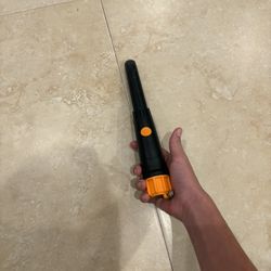 Pin pointer metal detector