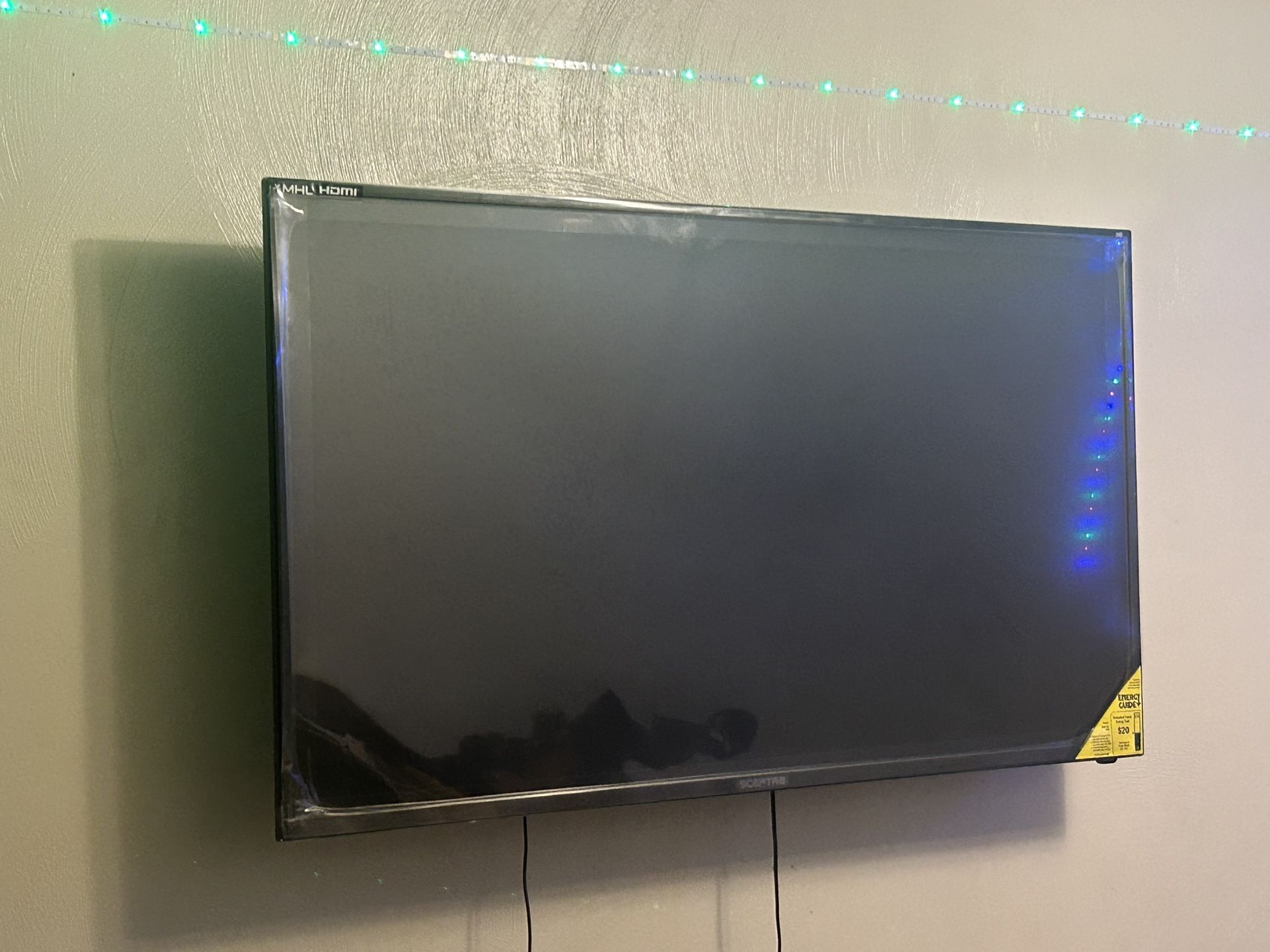Sceptre Class 4K UHD LED TV U515CV-U