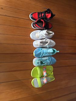 Youth shoes sz 3-5
