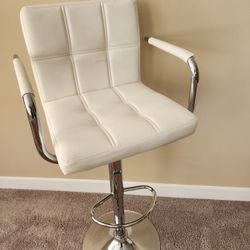 MOVE OUT SALE! EVERYTHING MUST GO TODAY! Two Square Back With Armrest Adjustable 32.5" Bar Stools Upholstery: White