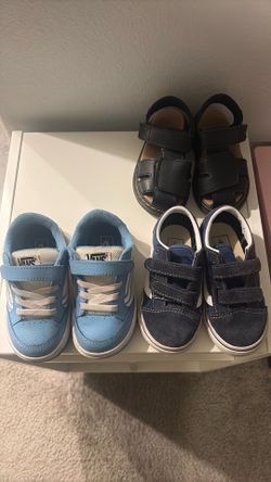 Boy shoes