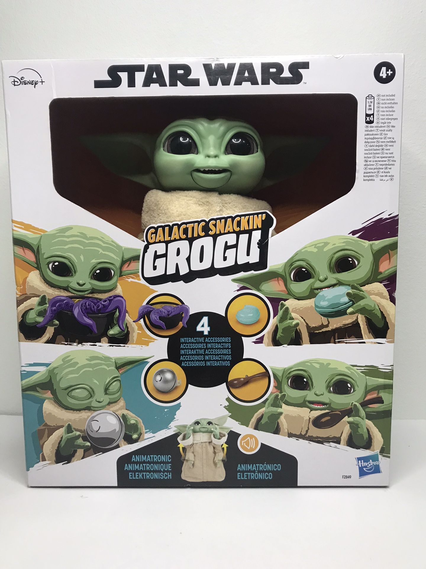 Star Wars The Mandalorian Galactic Snackin' Grogu Animatronic Toy