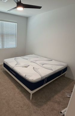 King Sized Bed and Bedframe