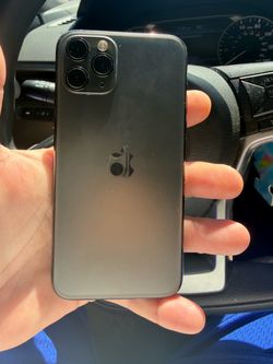 iPhone 11 pro(not the max) 256gb UNLOCKED 🪫 health 95% BAD IMEI 🍏 original like new conditions never repaired $200 cash or best offer phone only no 