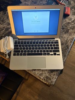 Apple MacBook Air 11-inch Laptop