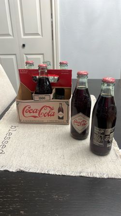 Coca-Cola 1900s bottle $20.00 limited edition .