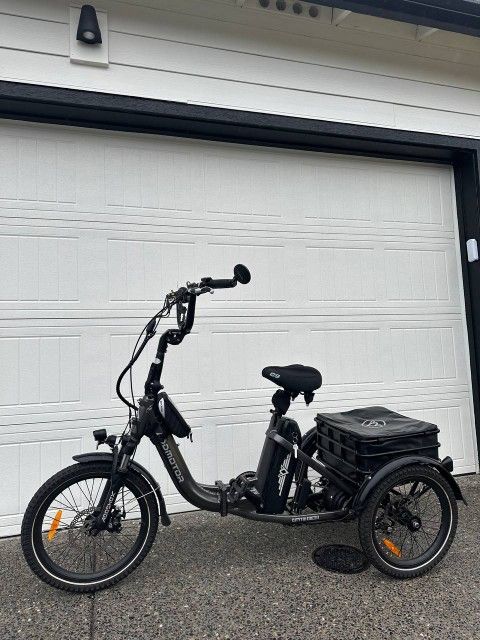 Addmotor Citytri E-310 Folding Electric Trike – Like New – Only 5 Miles - Tricycle Senior Bike