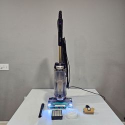 powerdetect shark upright powered lift away with self cleaning brushroll new filters 8h
