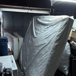 King Mattress With Foundation And Metal Frame. 