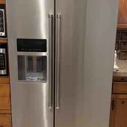 Kitchen Aid Refrigerator 