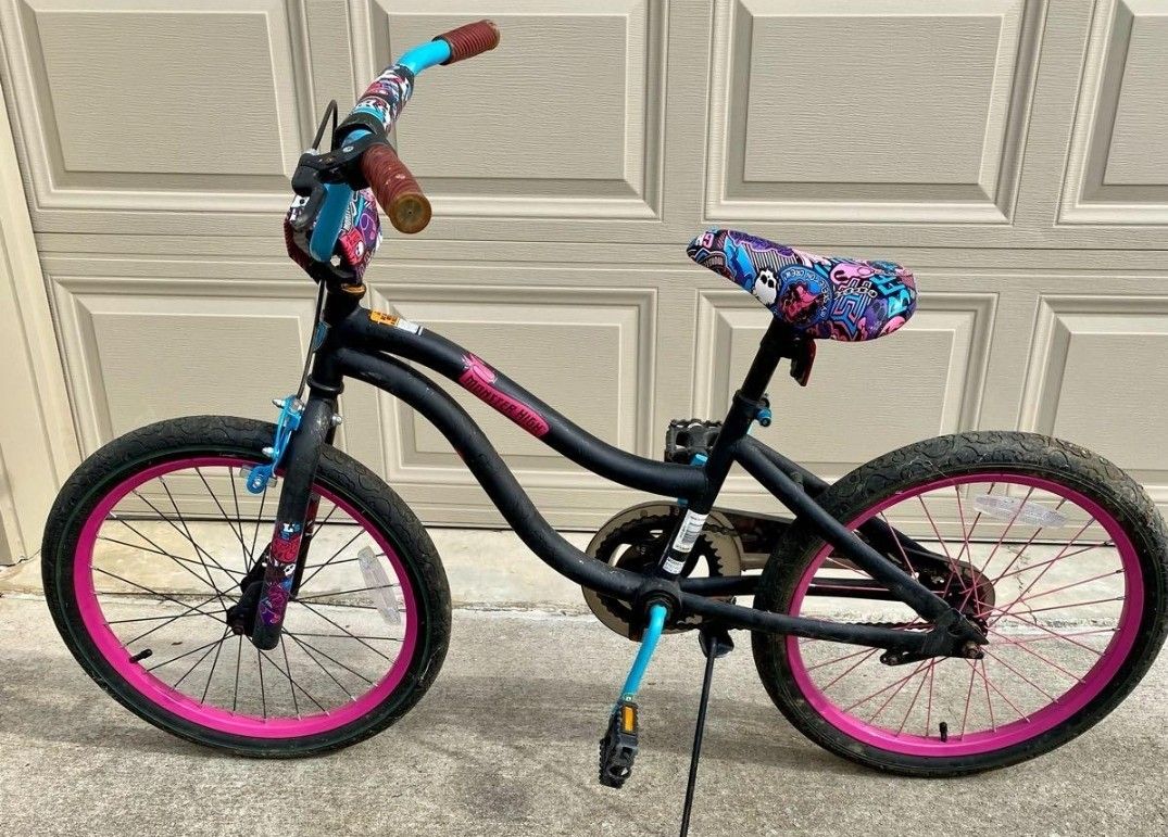 Girls 16 Inch Bike Excellent Condition