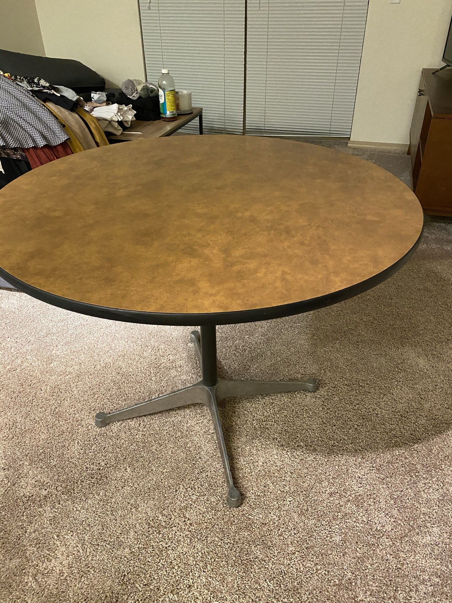 Herman Miller Eames Table
