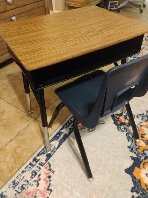 Desk And Chair