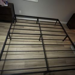 King Size Metal Bed Frame 