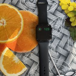 Apple Watch Serious 4 44mm GPS+cellular 