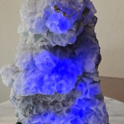 3 Lb (1354g) Green Fluorite Specimen Reactive With UV Lights 