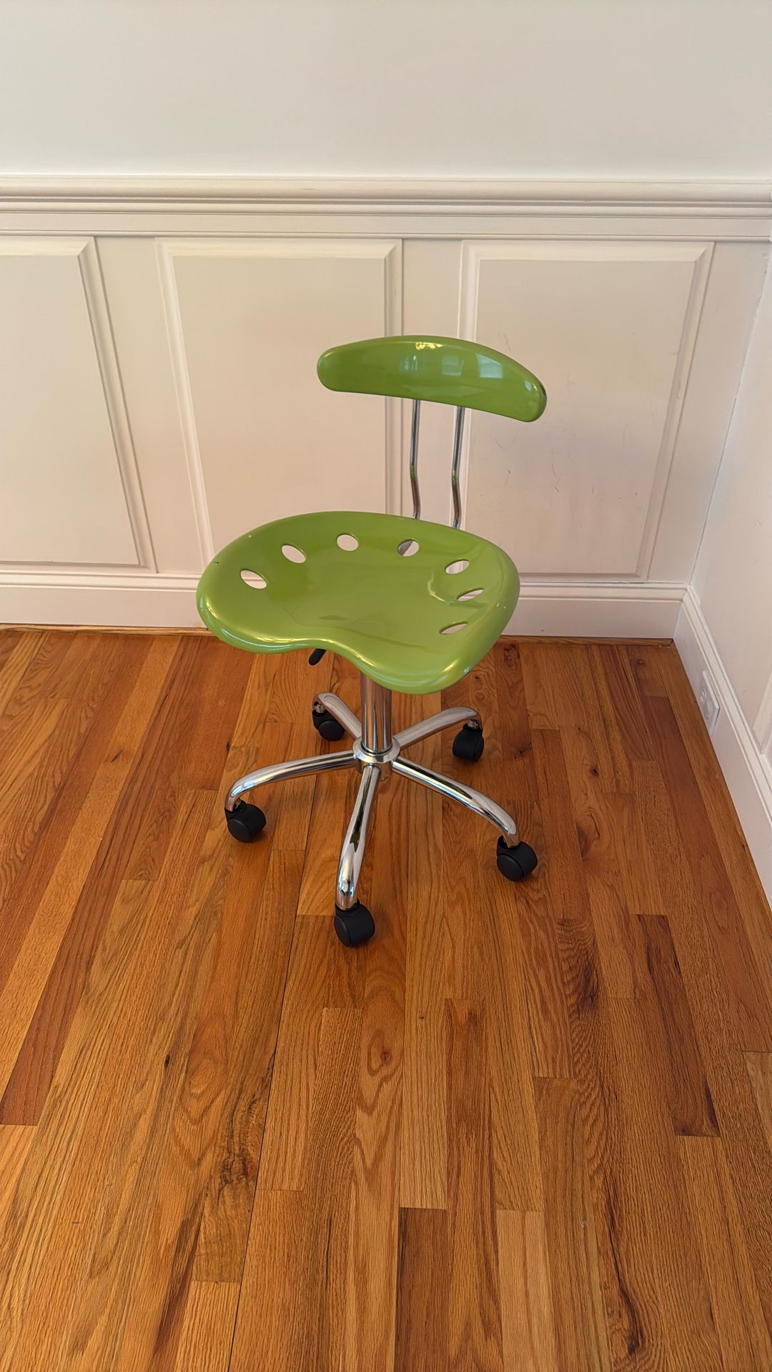 Rolling Chair