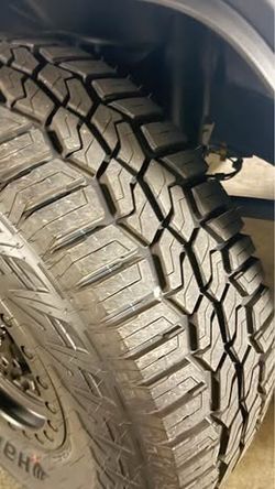 Hankook Dynapro XT 37x12.50R17 tires.