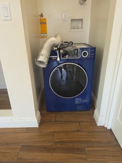 Washer dryer all in one