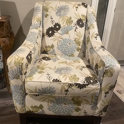 Accent chairs