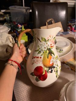 Vintage Fruit Pattern Dinnerware Set – Plates, Pitcher, Mugs, Teapot & Serving Pieces