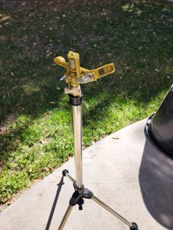 Water tripod Sprinkler