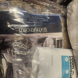 Bed Sheets, Comforter, Linen And Others Ransoms 
