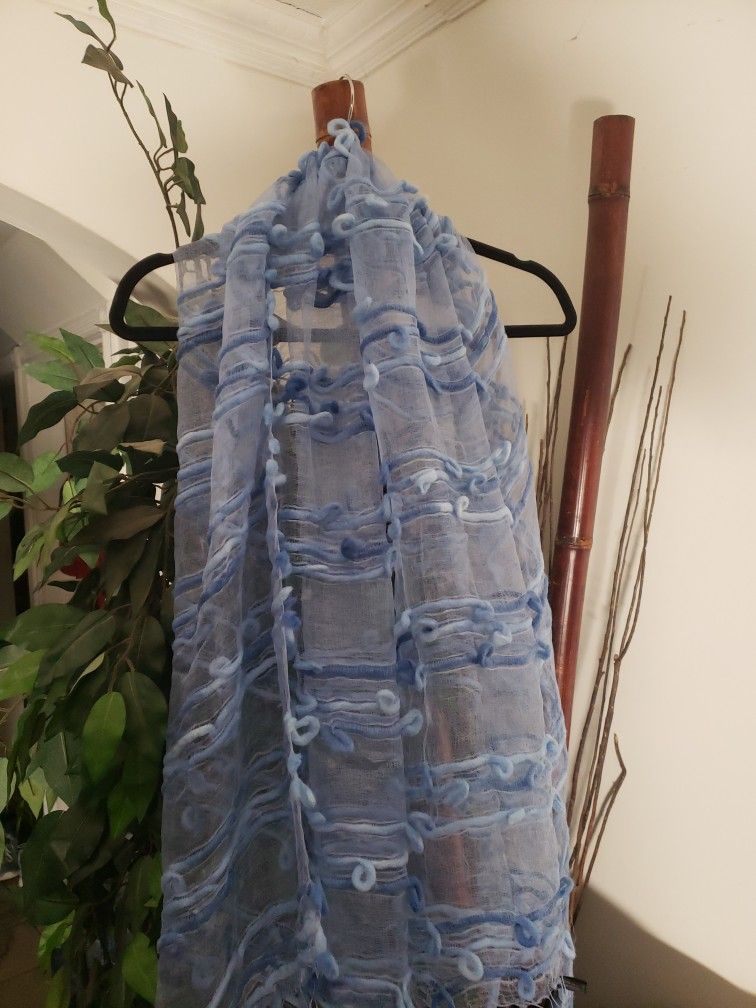 Womans Sky Blue Fashion Scarf/Shawl  NWT