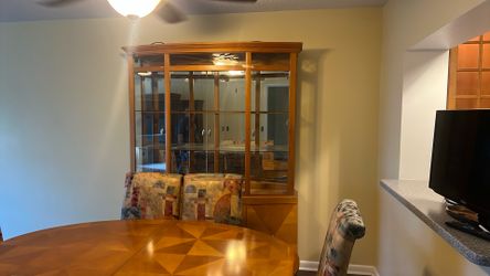Free Dinning Set