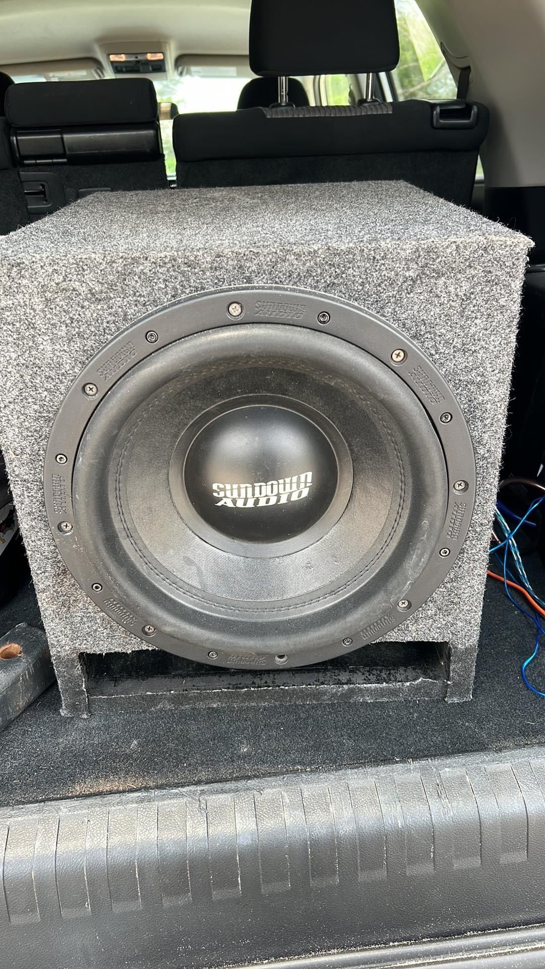 Sundown Audio 12” Sub And 2000 Watt Amp for Sale in Corpus Christi, TX