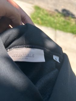 Essentials,black,m