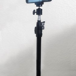 Portable Video Rig + Motorola Moto e4 Mobile Phone