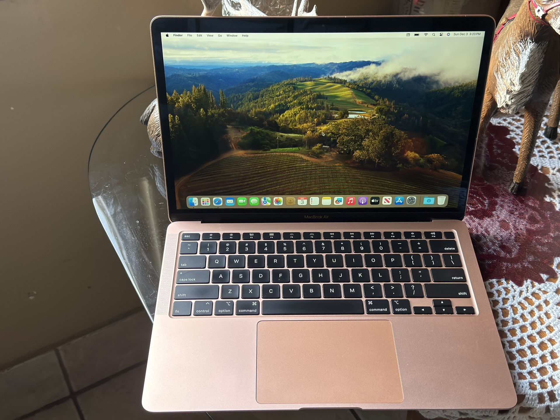 Apple MacBook Air A2179 2020 i5- 1.1GHz 8GB RAM 512GB SSD macOS