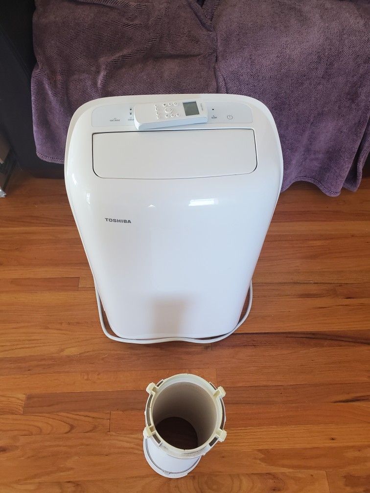 Toshiba Mobile Air Conditioner (White) 