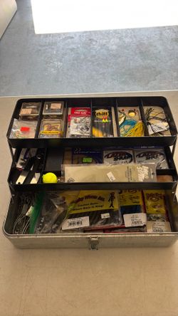 2 tray tackle box loaded