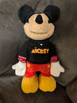 Disney Mickey Mouse Mechanical/Battery Operated Toy, Circa 2009