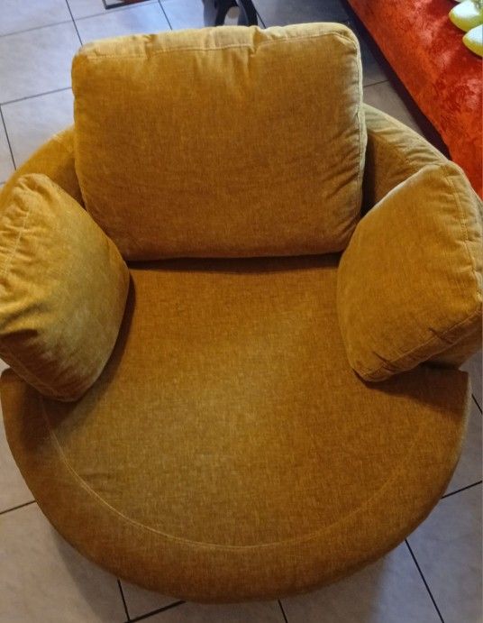 MODERN SOFA CHAIR WITH 3 PILLOW 360 DEGREE SWIVEL ROUND