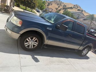 Ford Lariat
