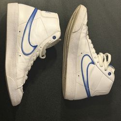 Nike Blazer Mid