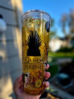Game of thrones 24oz snowglobe tumbler Starbucks style 24oz acrylic lava lamp