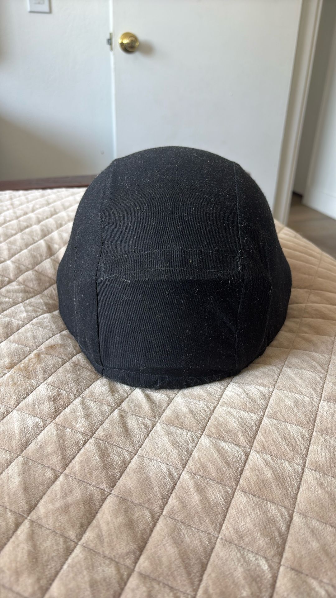 Police/riot Helmet W/cover And 2platrs