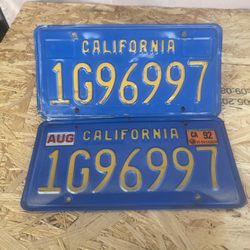 Set California Plates Old School Good Condition 