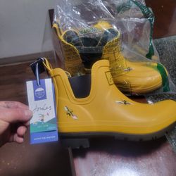 Girls Rain Boots