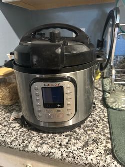 Instant Pot Duo Nova 6 Qt Pressure Cooker – Multi-Use Cooker